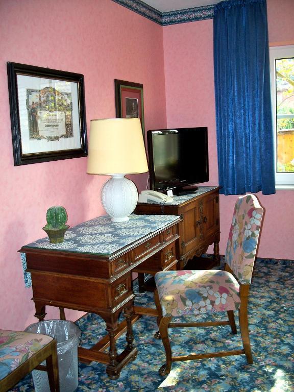 Hotel Barmstedter Hof Habitación foto