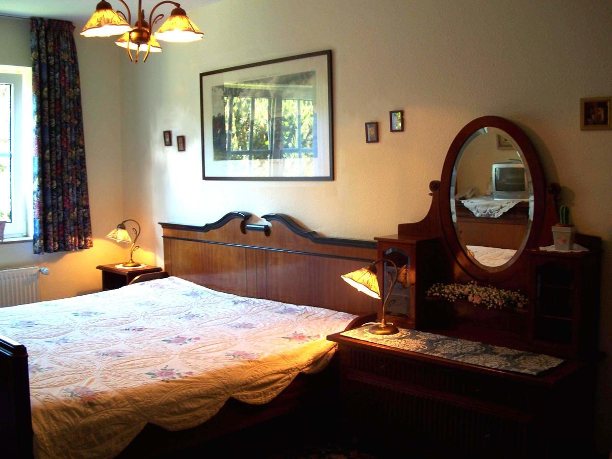 Hotel Barmstedter Hof Habitación foto