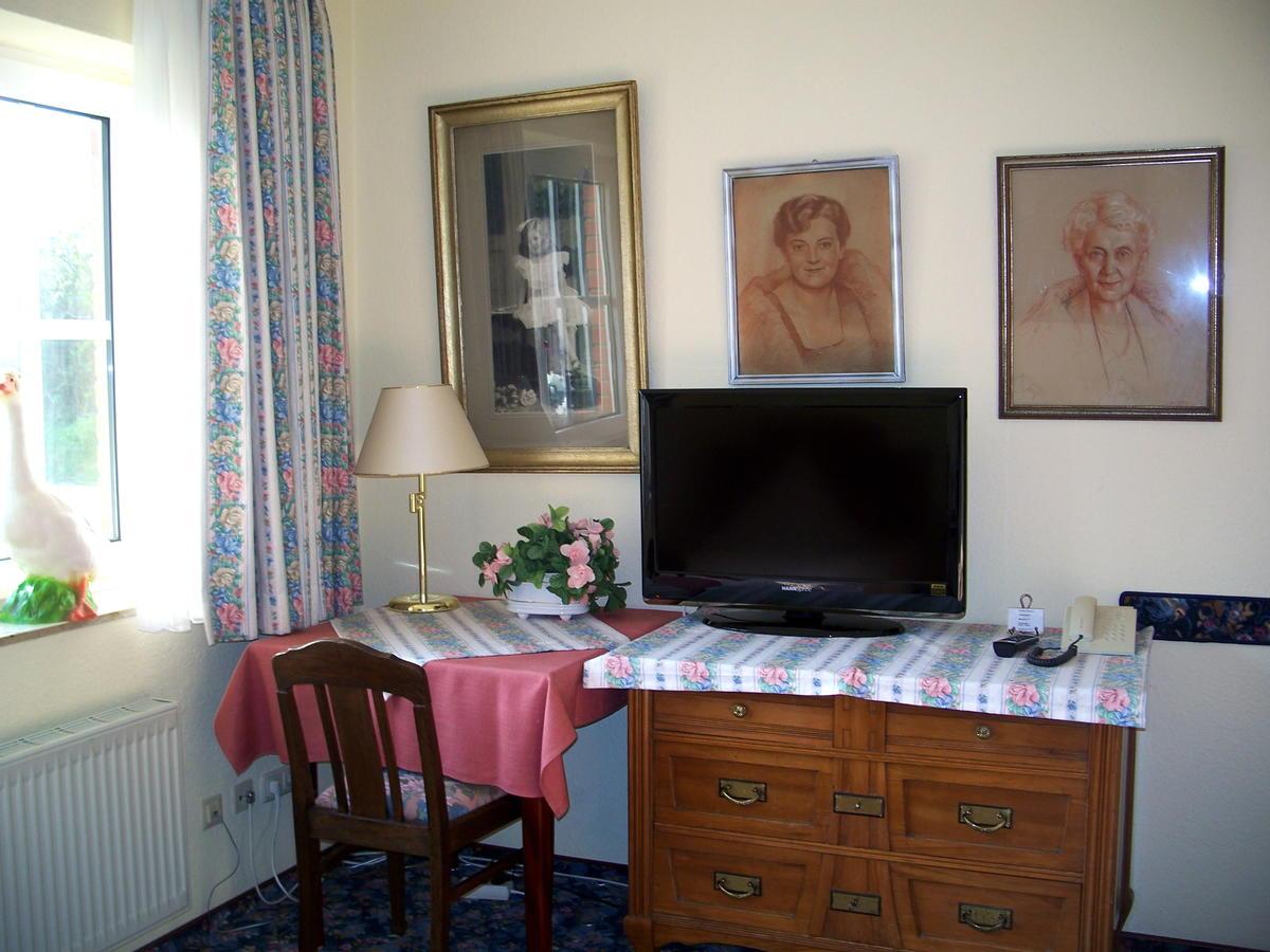 Hotel Barmstedter Hof Habitación foto